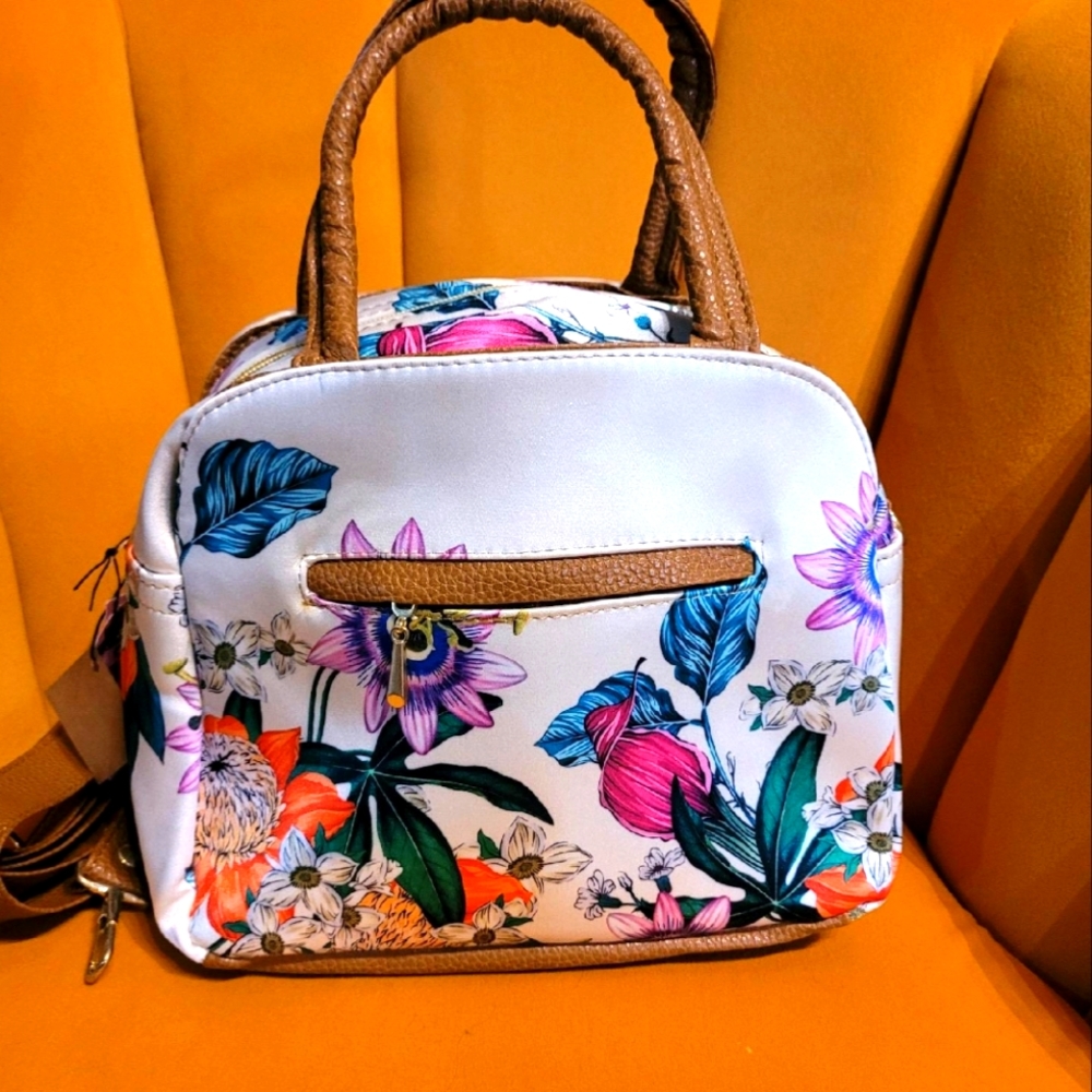 Chula handbag NWT